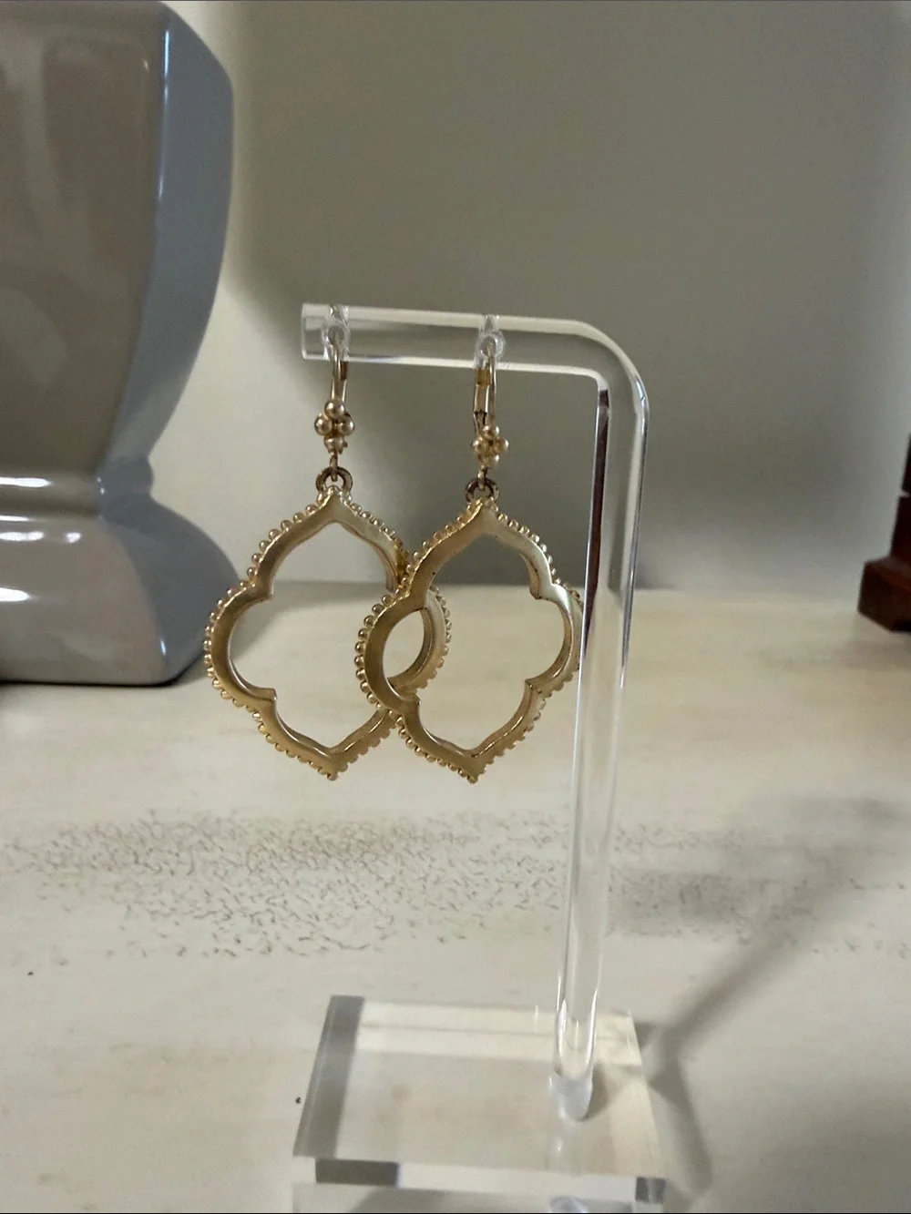 Elegant Gold Quatrefoil Drop Earrings - Women Jewelry